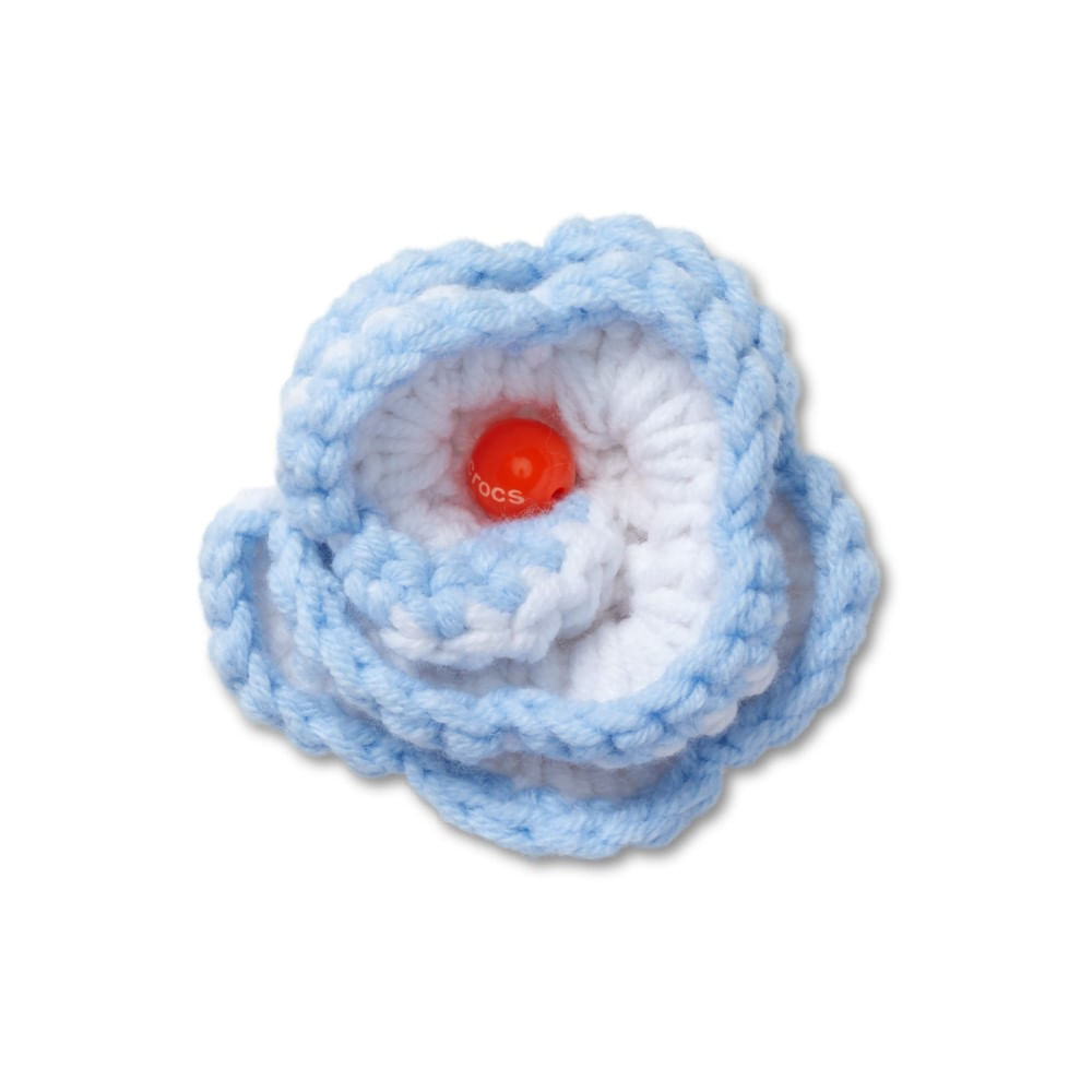 Jibbitz™ Flor de Crochê Azul e Branca UNICO