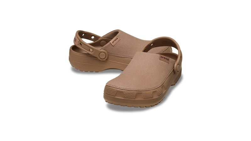 Sandália Crocs Classic Crafted Clog MILK CHOCOLATE