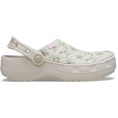 Classic Crafted Disty Floral Clog